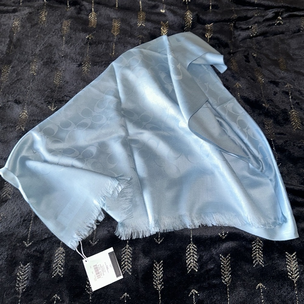 COACH Bias Signature Wrap